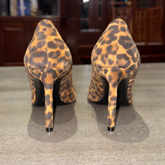 YSL Leopard Print Pumps - Picture 4 of 6
